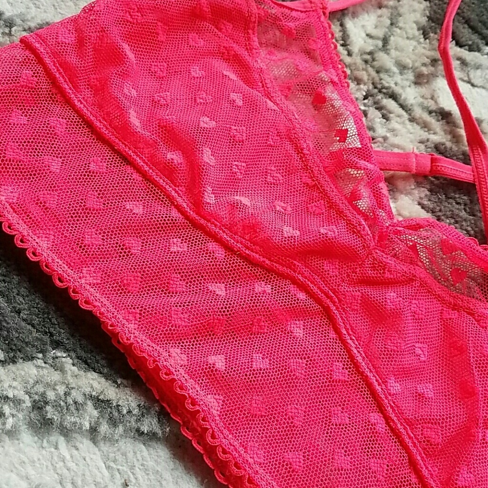 NWOT Kirra Bralette - Picture 3 of 8